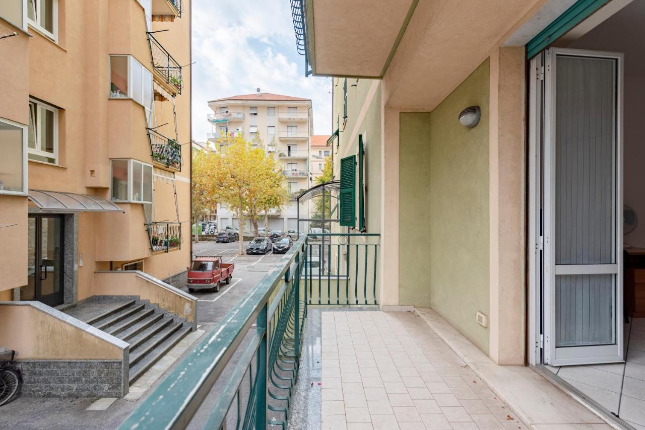 Joivy Cosy Flat With Parking In К'яварі Екстер'єр фото