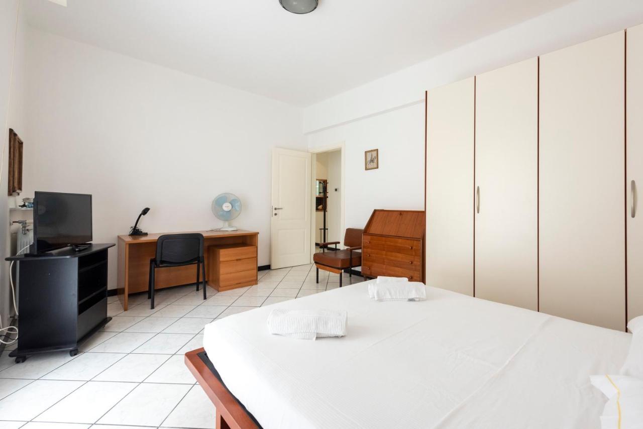 Joivy Cosy Flat With Parking In К'яварі Екстер'єр фото